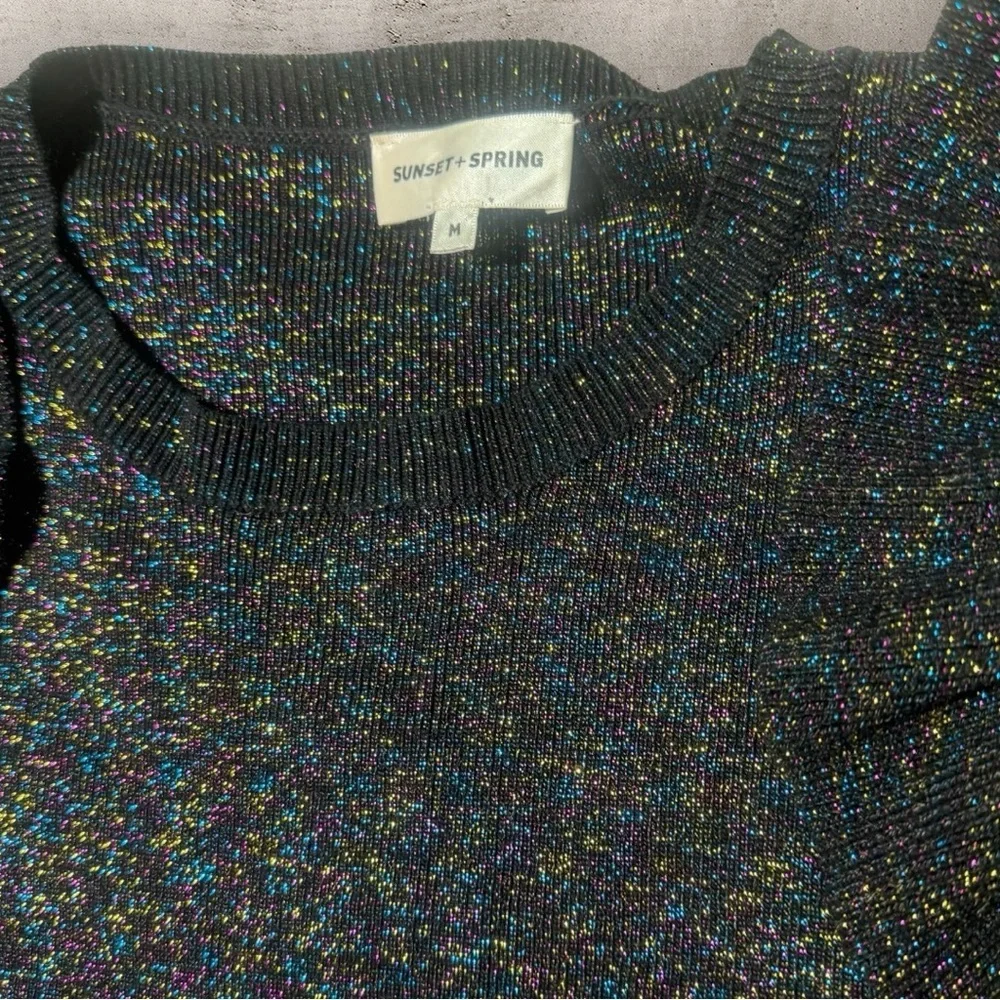Sunset & Spring black metallic ruffle shoulder sweater glitter sz M preppy chic - Picture 4 of 14